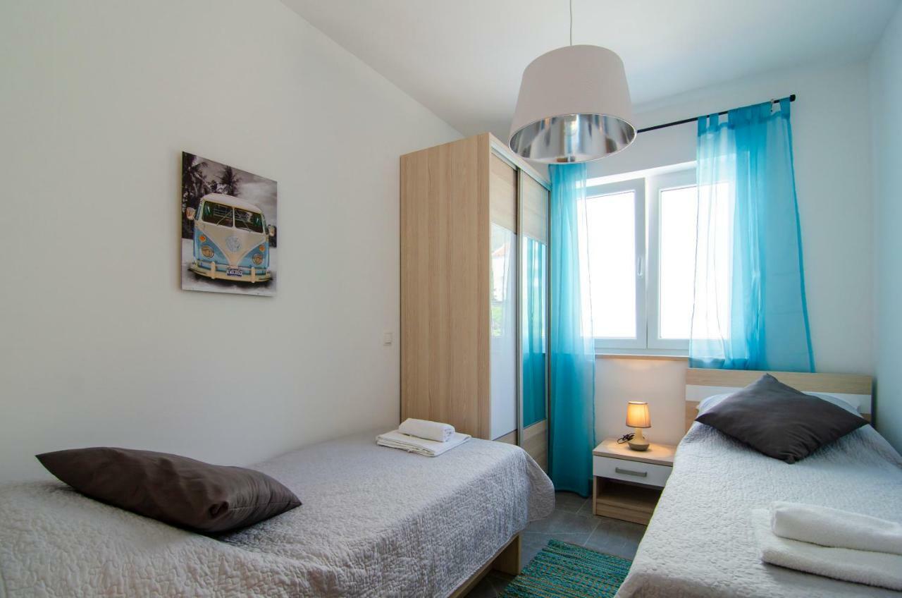 Apartments Sara 3 Bol Extérieur photo
