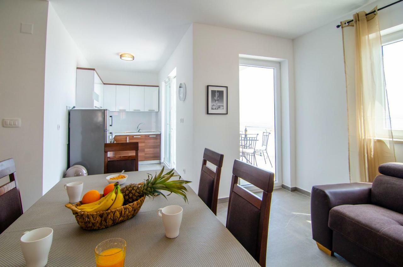 Apartments Sara 3 Bol Extérieur photo