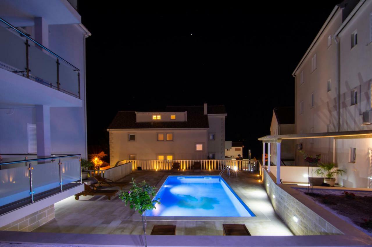 Apartments Sara 3 Bol Extérieur photo
