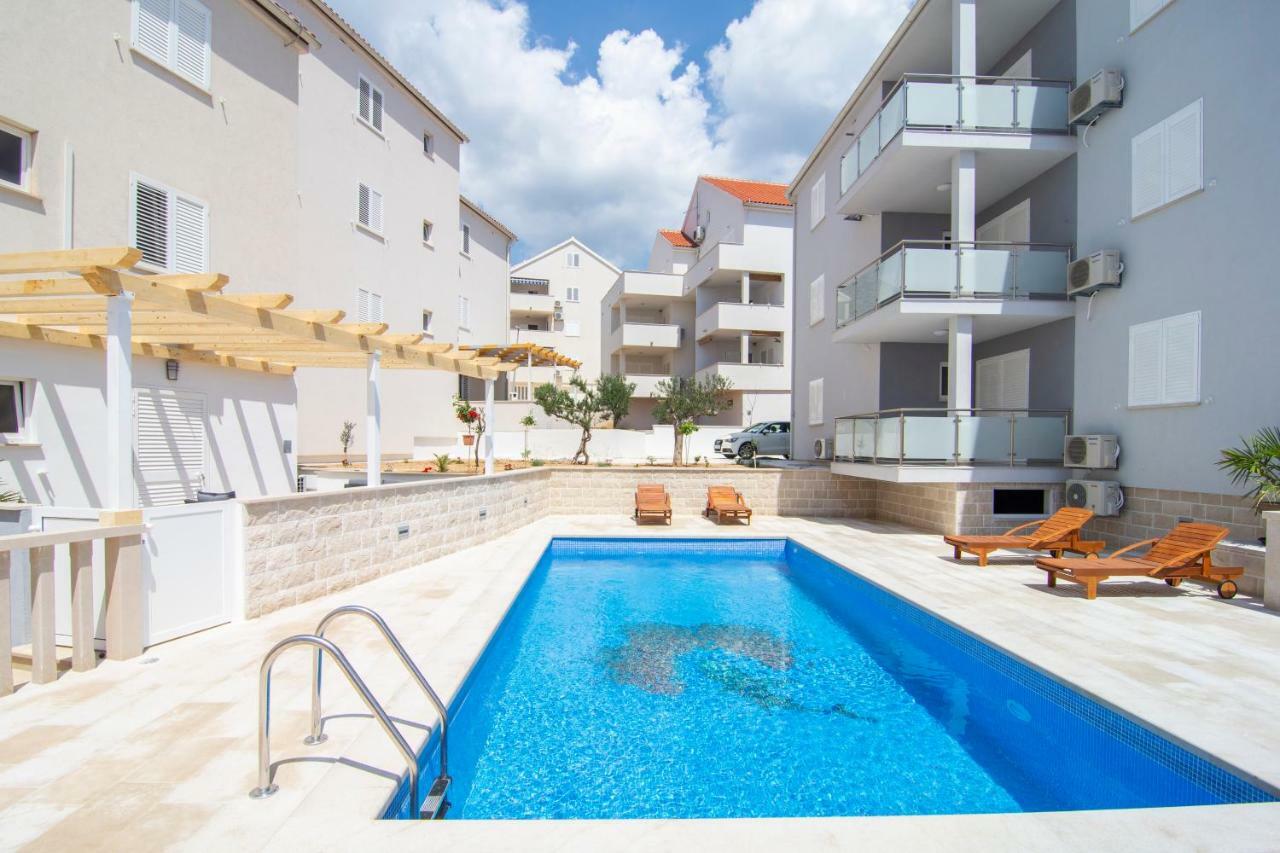 Apartments Sara 3 Bol Extérieur photo