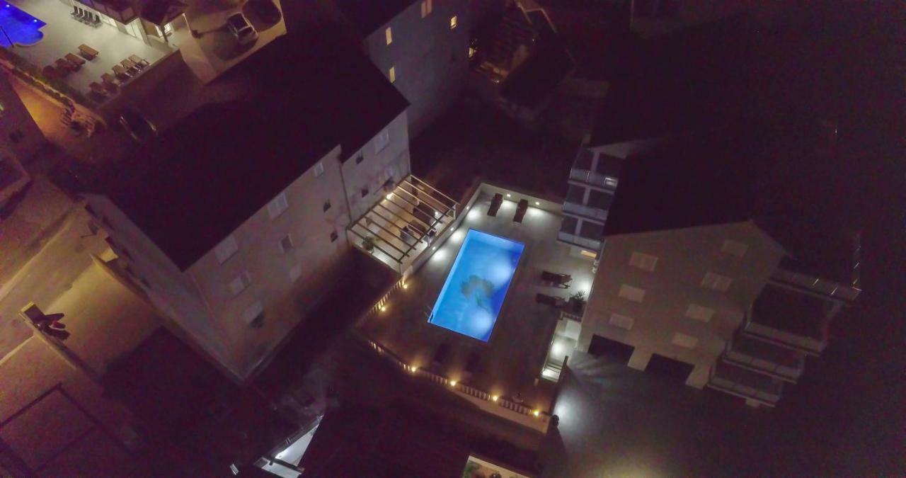 Apartments Sara 3 Bol Extérieur photo